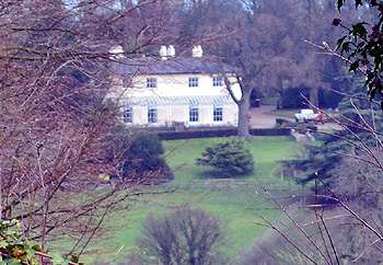 Kensworth House seen from Common Road January 2013
